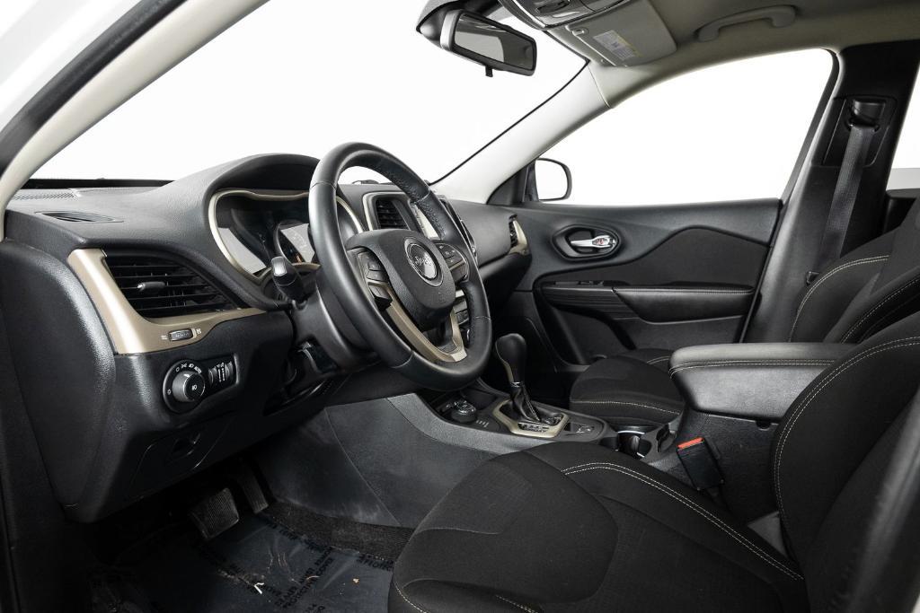 used 2016 Jeep Cherokee car, priced at $8,495