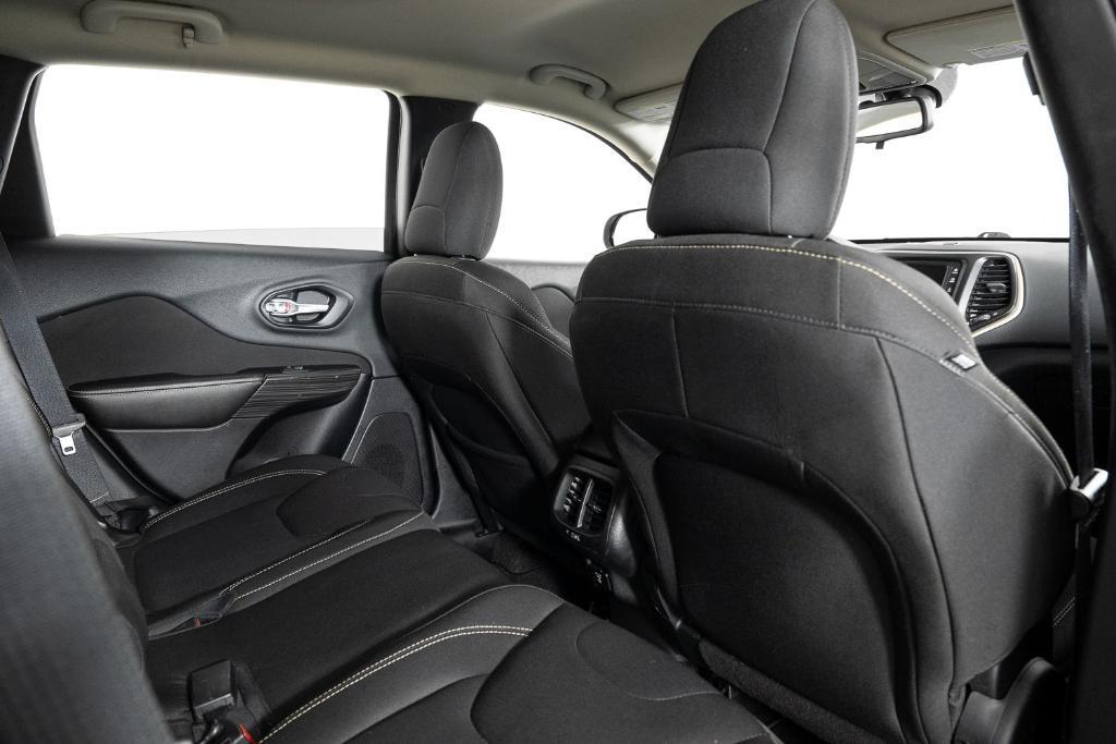 used 2016 Jeep Cherokee car, priced at $8,495