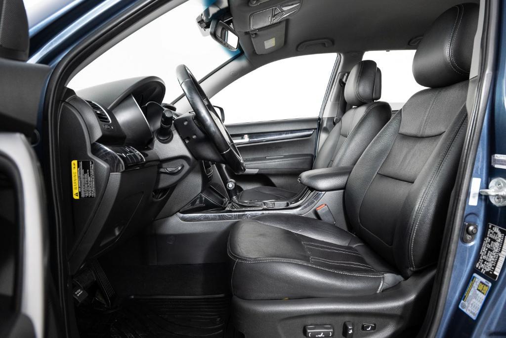 used 2014 Kia Sorento car, priced at $6,995