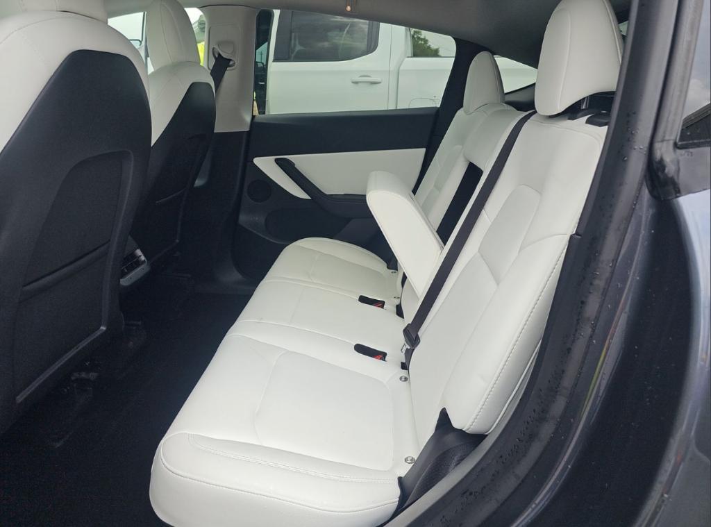 used 2022 Tesla Model Y car