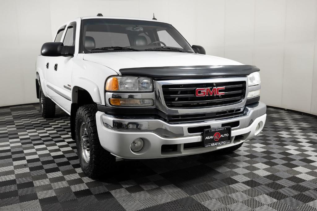 used 2005 GMC Sierra 2500 car, priced at $23,495