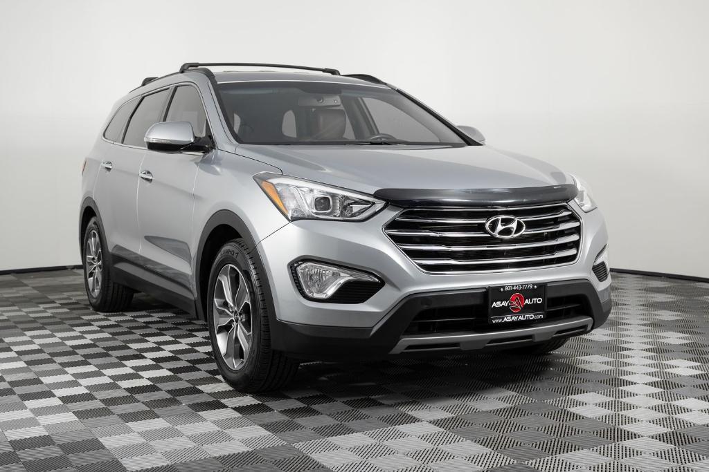 used 2014 Hyundai Santa Fe car, priced at $10,995