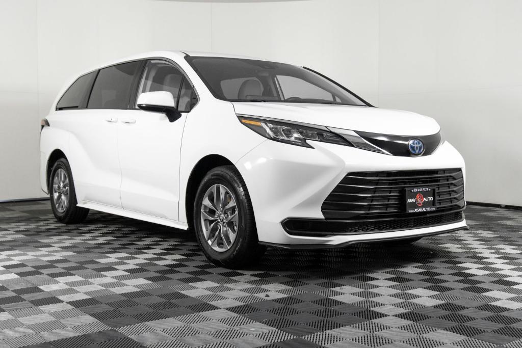 used 2023 Toyota Sienna car, priced at $35,495