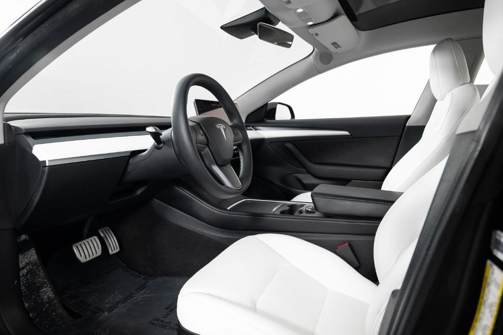 used 2021 Tesla Model 3 car, priced at $25,995