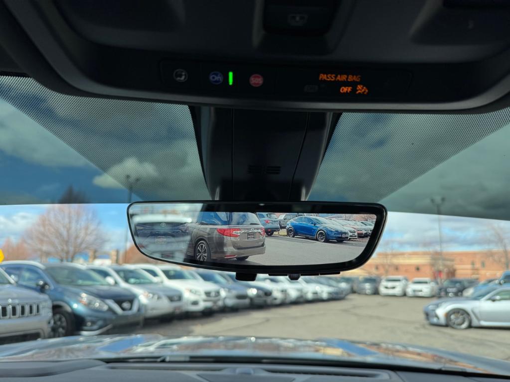 used 2022 GMC Yukon car