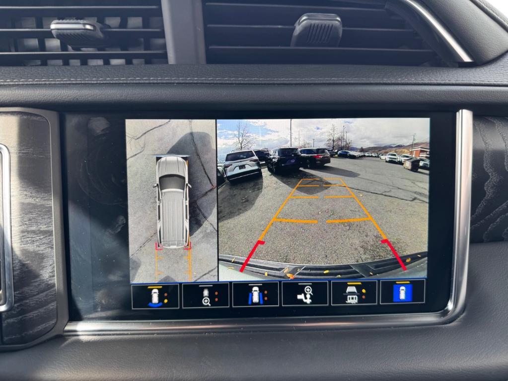 used 2022 GMC Yukon car