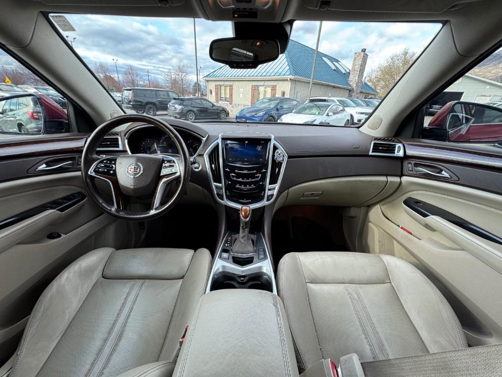 used 2013 Cadillac SRX car