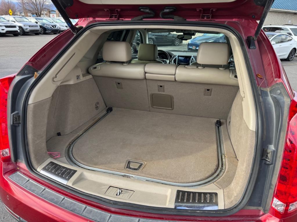 used 2013 Cadillac SRX car