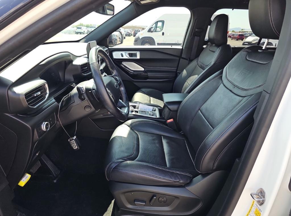 used 2021 Ford Explorer car