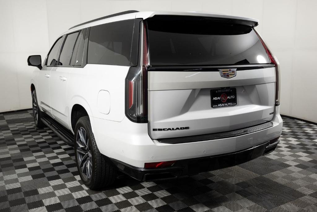 used 2021 Cadillac Escalade ESV car, priced at $72,995