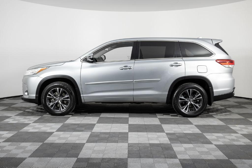 used 2018 Toyota Highlander car, priced at $24,995