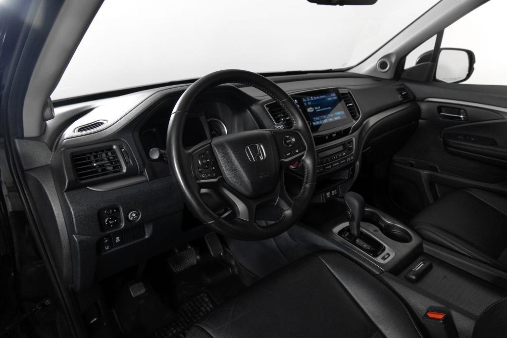 used 2020 Honda Pilot car, priced at $24,495