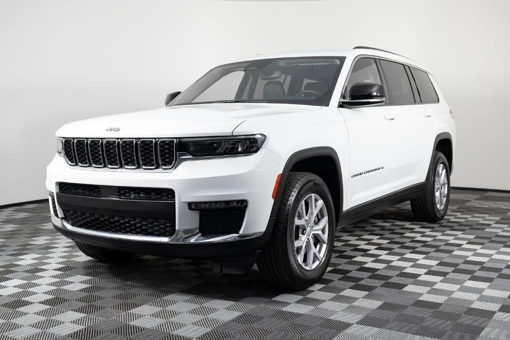 used 2022 Jeep Grand Cherokee L car, priced at $31,995