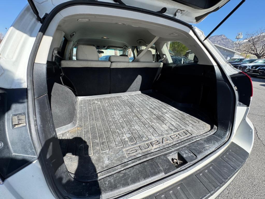 used 2012 Subaru Outback car