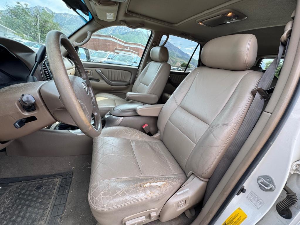 used 2004 Toyota Sequoia car
