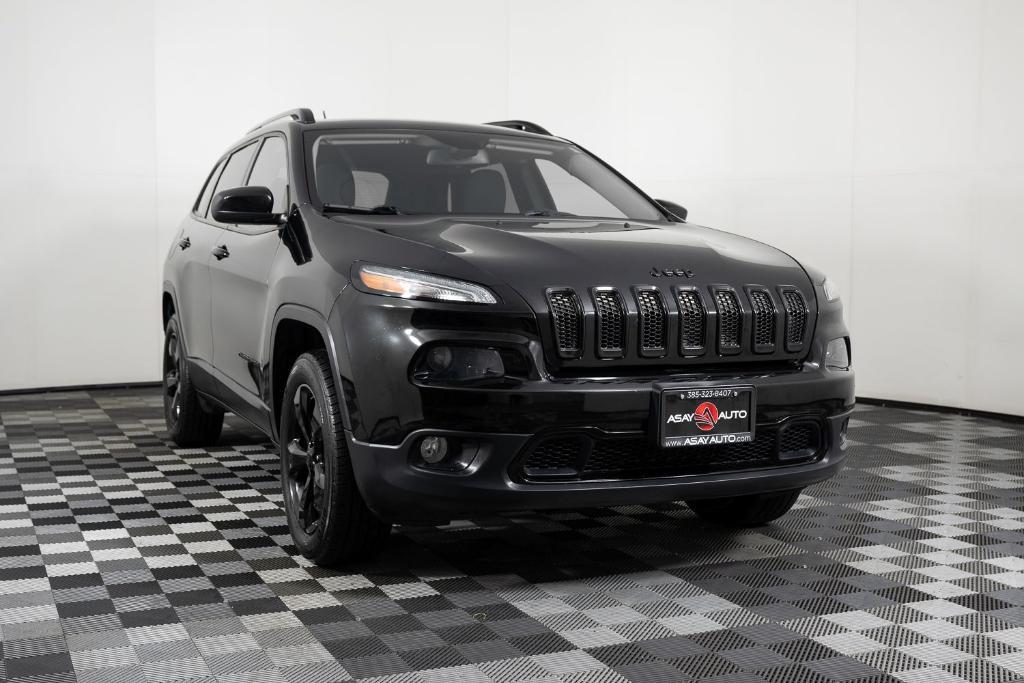 used 2018 Jeep Cherokee car, priced at $14,995