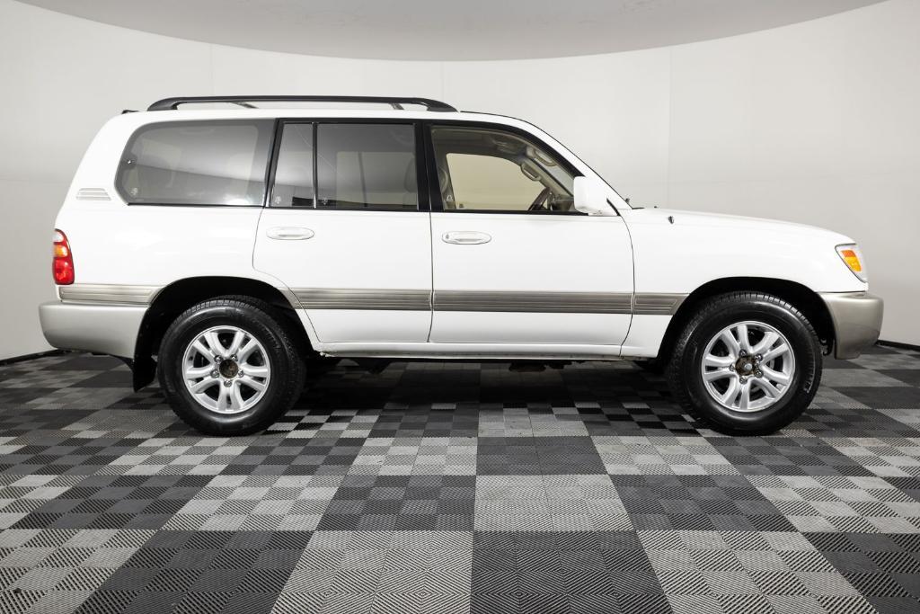 used 2001 Toyota Land Cruiser car, priced at $12,495