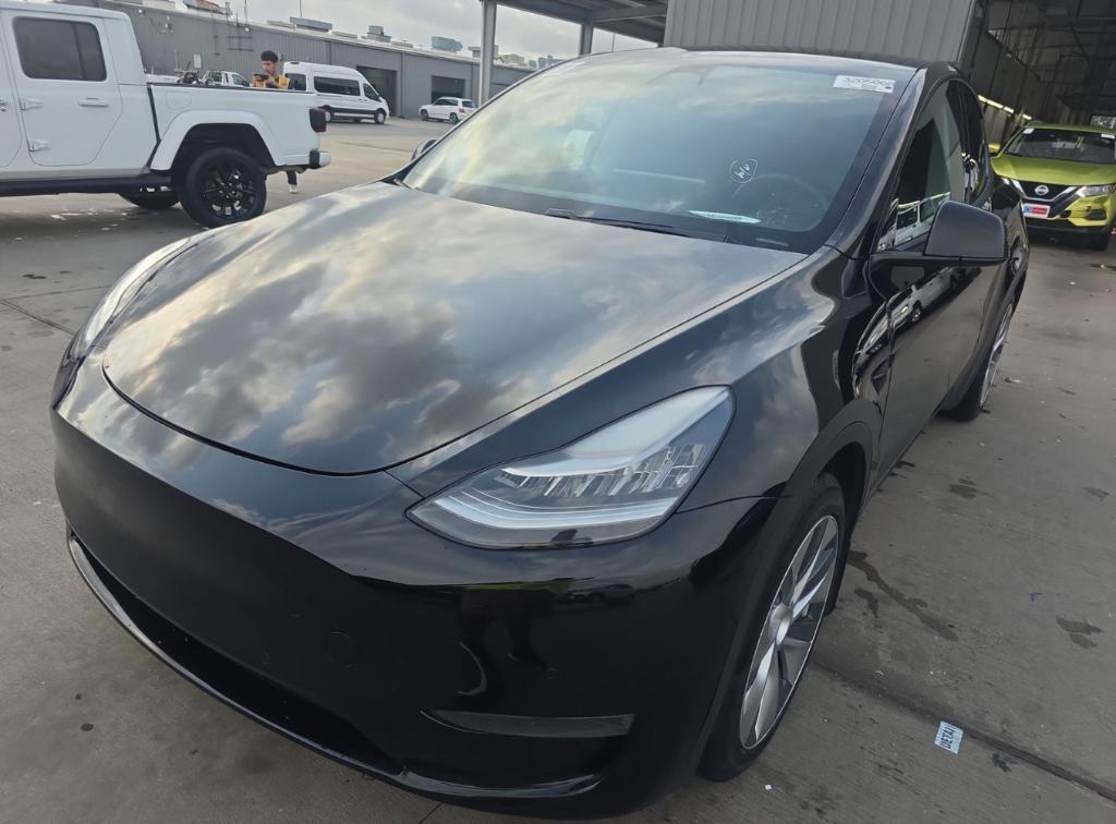 used 2020 Tesla Model Y car