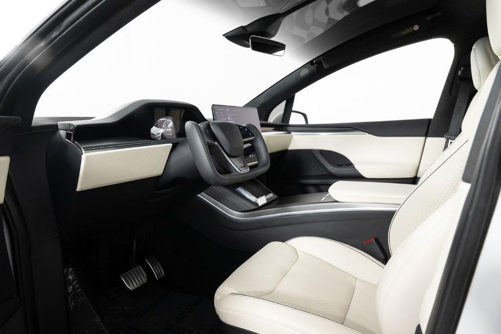 used 2022 Tesla Model X car, priced at $59,995