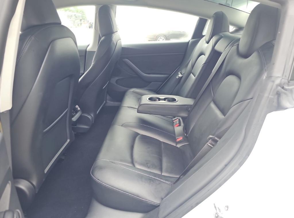 used 2022 Tesla Model 3 car