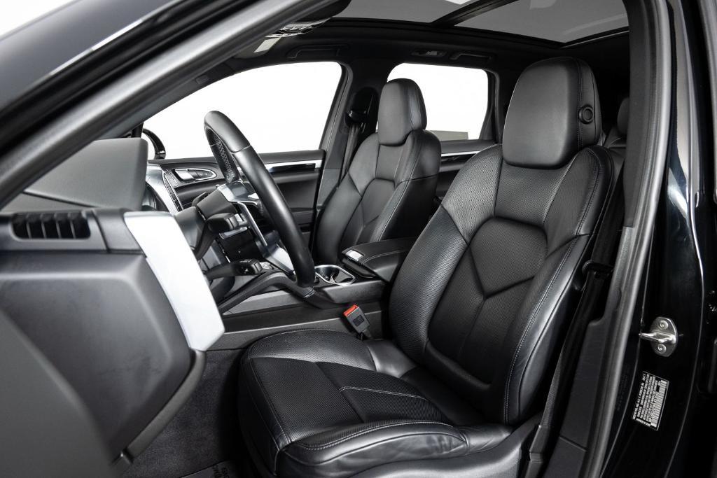 used 2017 Porsche Cayenne car, priced at $18,495