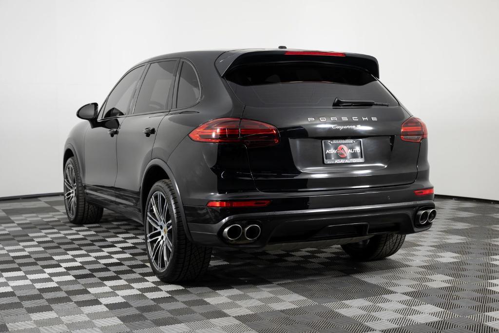 used 2017 Porsche Cayenne car, priced at $18,495