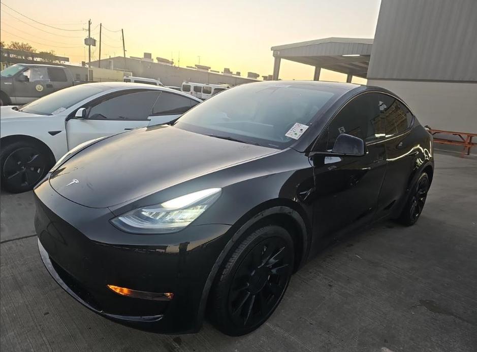 used 2021 Tesla Model Y car, priced at $28,995