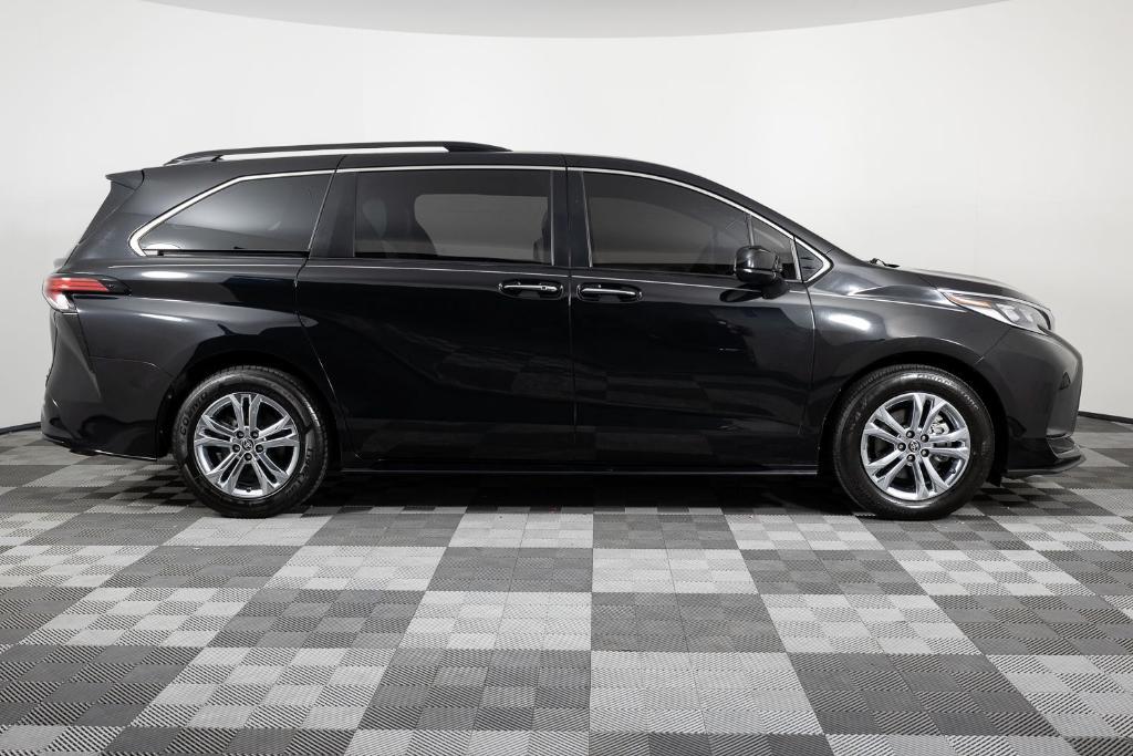 used 2022 Toyota Sienna car, priced at $44,495