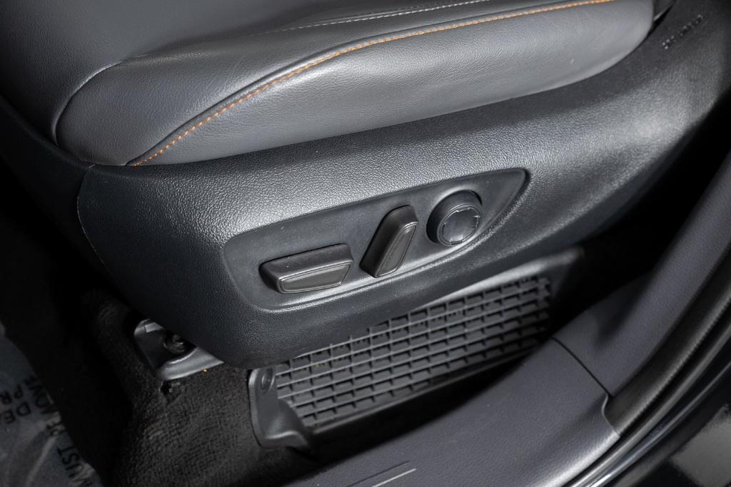 used 2022 Toyota Sienna car, priced at $44,495