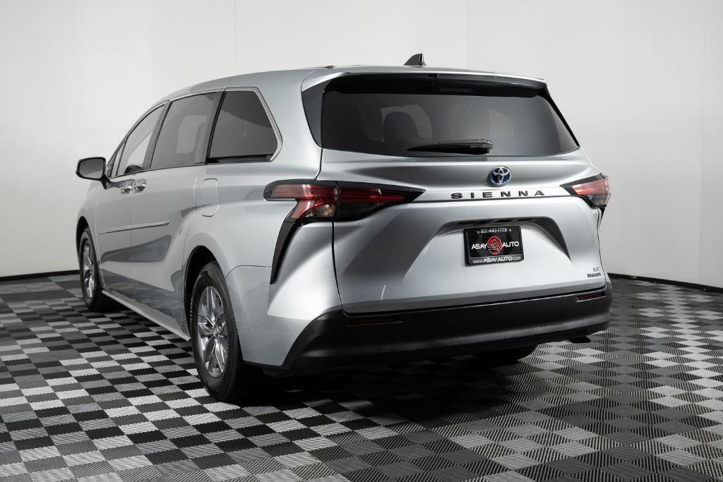 used 2022 Toyota Sienna car, priced at $35,995