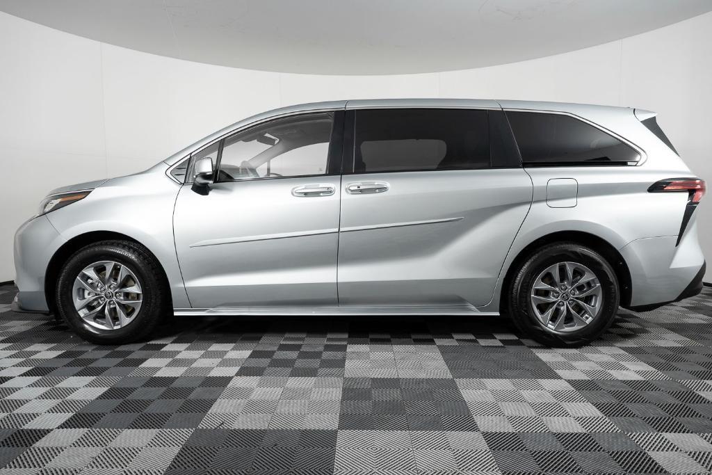used 2022 Toyota Sienna car, priced at $35,995