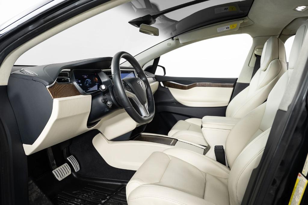 used 2018 Tesla Model X car, priced at $29,995