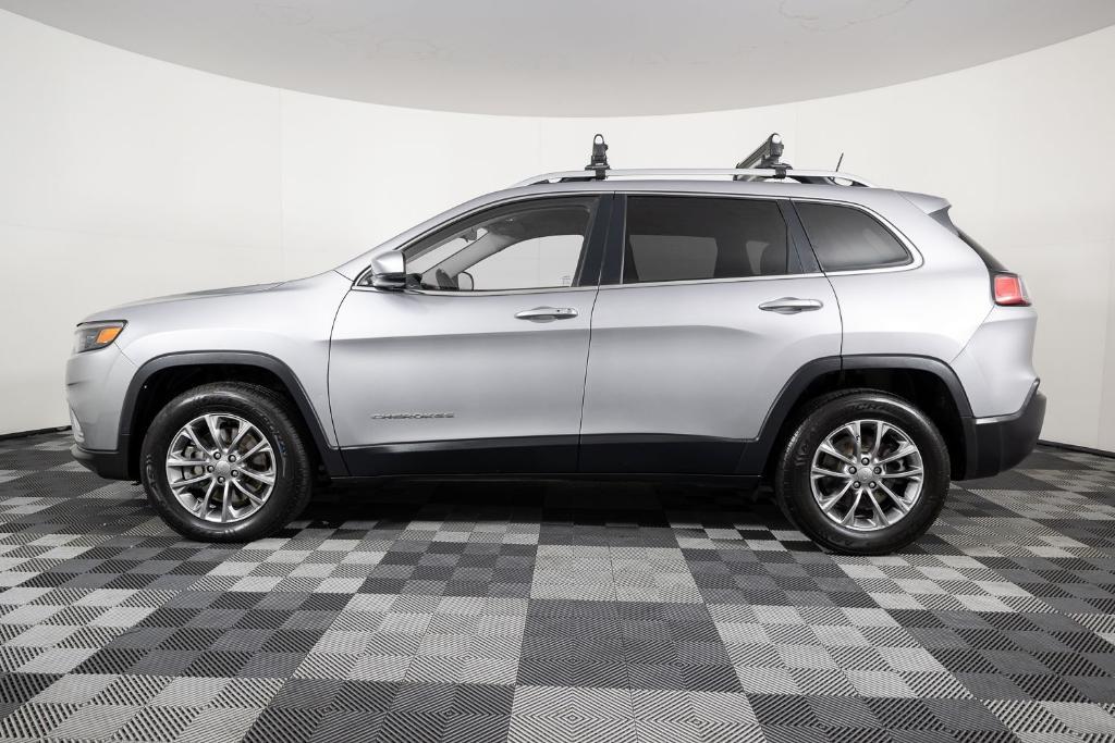 used 2019 Jeep Cherokee car, priced at $9,495