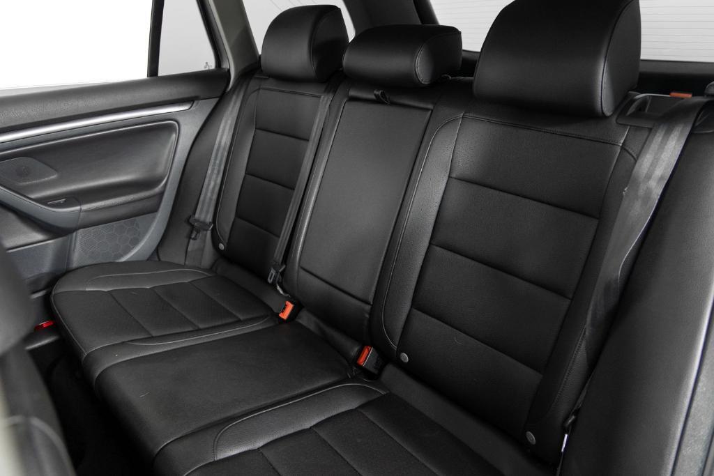 used 2014 Volkswagen Jetta SportWagen car, priced at $5,495