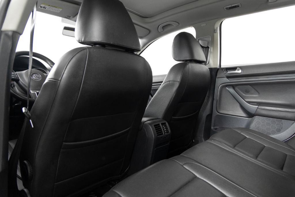 used 2014 Volkswagen Jetta SportWagen car, priced at $5,495