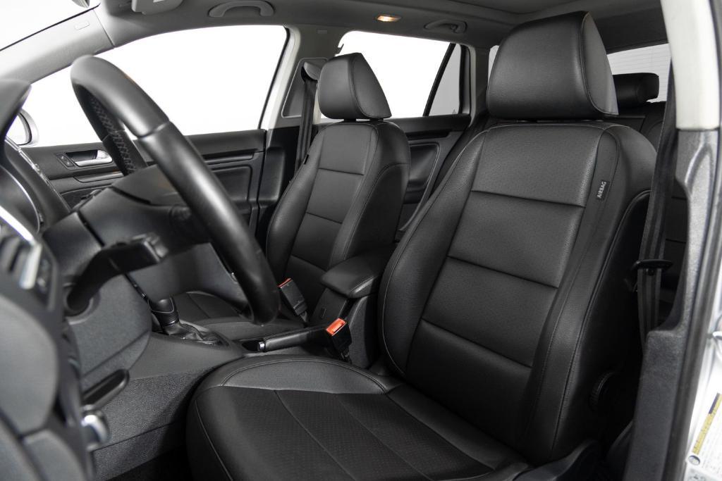 used 2014 Volkswagen Jetta SportWagen car, priced at $5,495