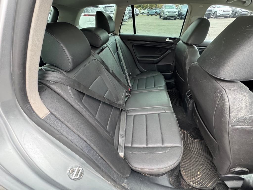 used 2014 Volkswagen Jetta SportWagen car, priced at $5,495