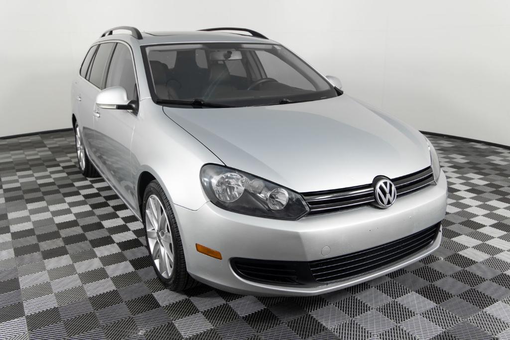 used 2014 Volkswagen Jetta SportWagen car, priced at $5,495