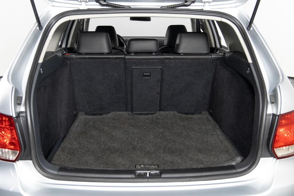 used 2014 Volkswagen Jetta SportWagen car, priced at $5,495