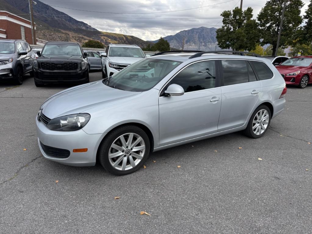 used 2014 Volkswagen Jetta SportWagen car, priced at $5,495