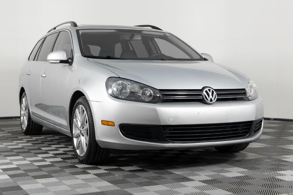 used 2014 Volkswagen Jetta SportWagen car, priced at $5,495