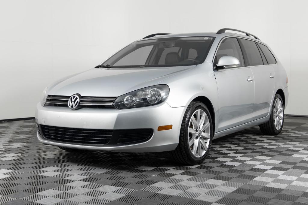 used 2014 Volkswagen Jetta SportWagen car, priced at $5,495