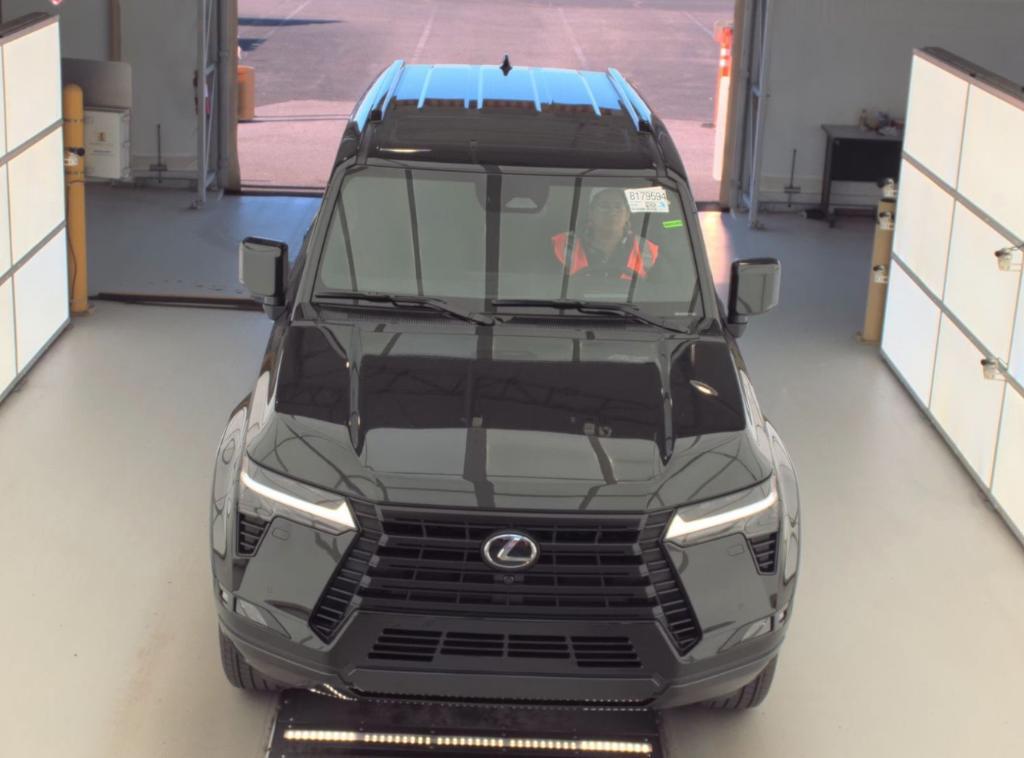 used 2025 Lexus GX 550 car