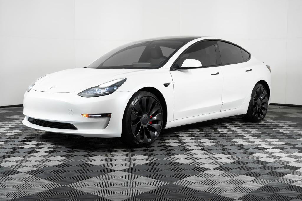 used 2022 Tesla Model 3 car, priced at $27,495