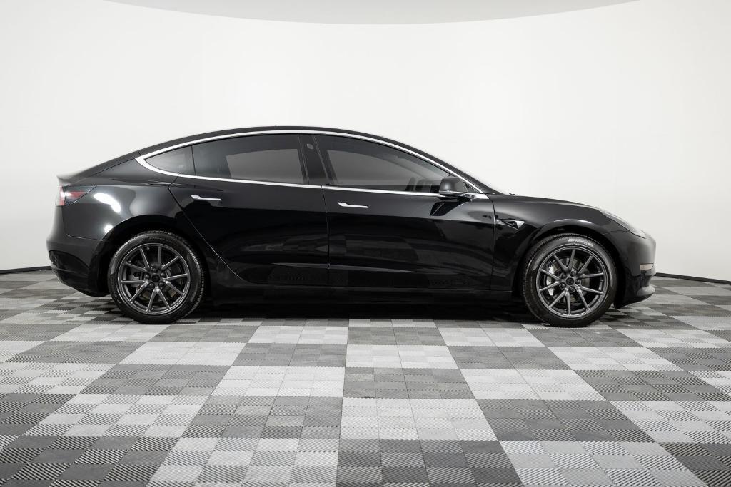 used 2018 Tesla Model 3 car