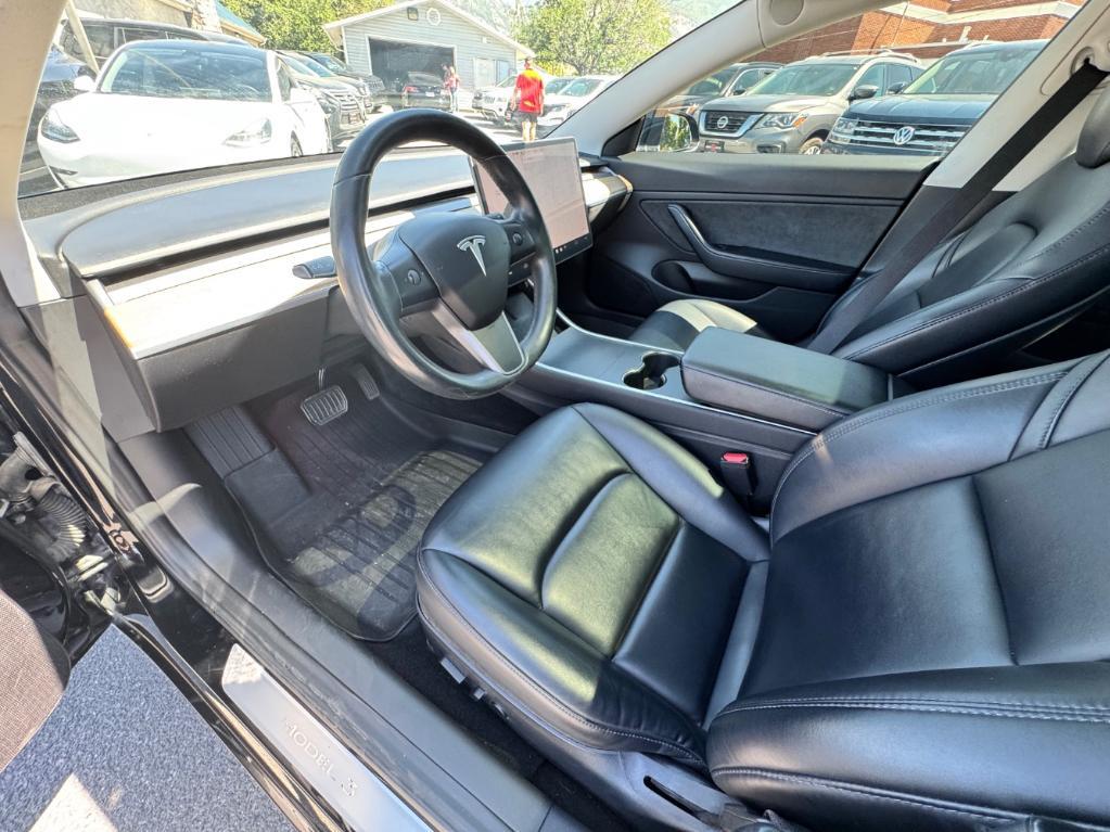used 2018 Tesla Model 3 car