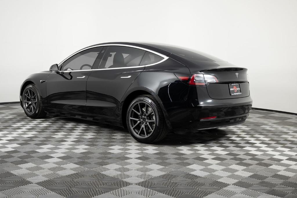 used 2018 Tesla Model 3 car
