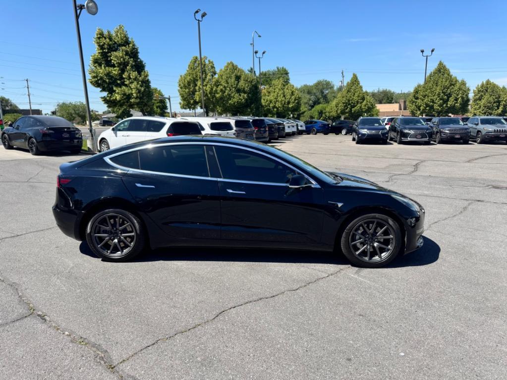 used 2018 Tesla Model 3 car