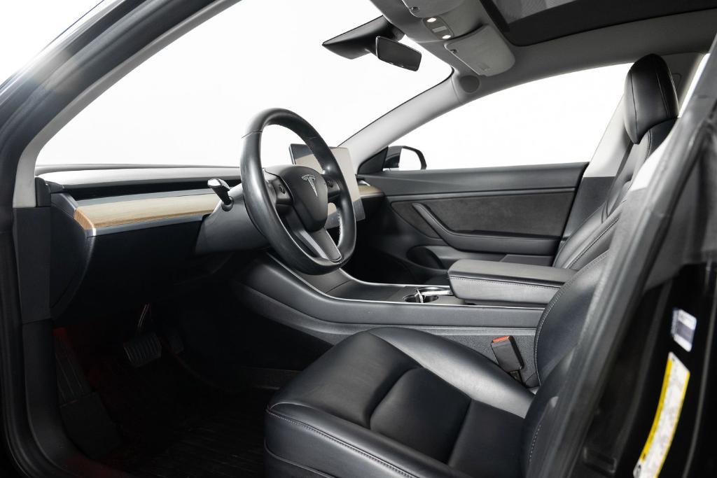 used 2018 Tesla Model 3 car