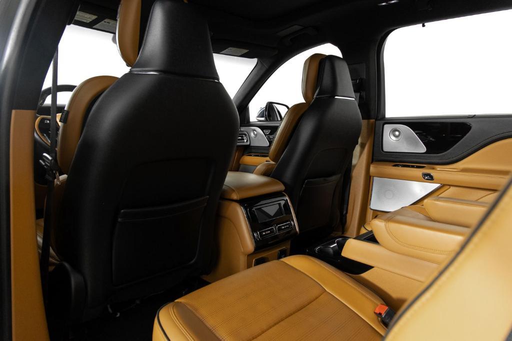 used 2020 Lincoln Aviator car, priced at $39,995